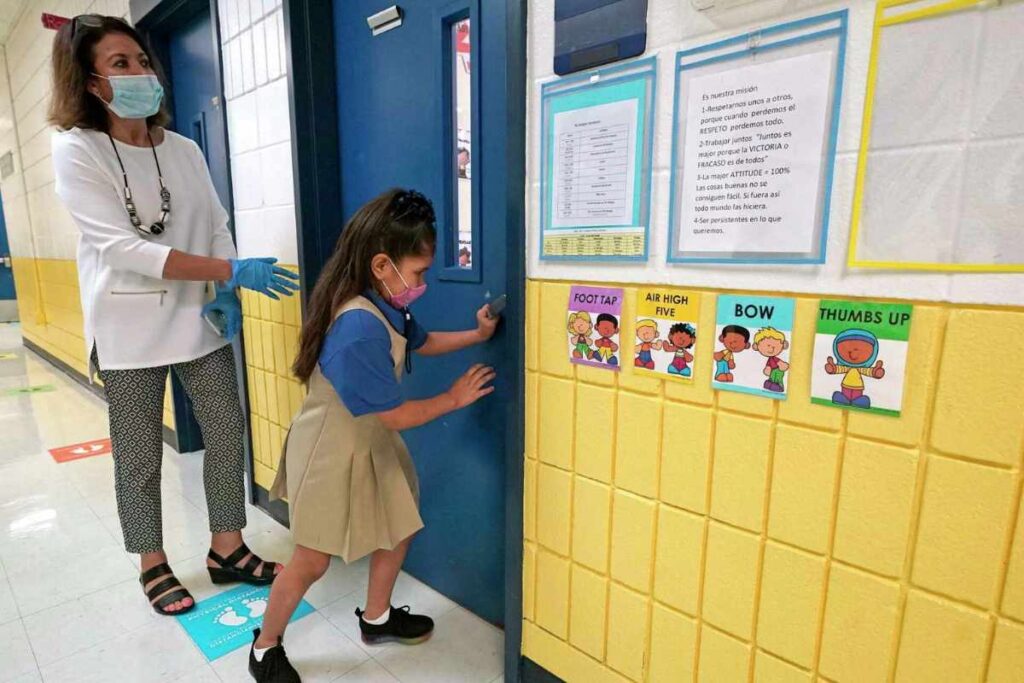 Houston ISD Board Upholds Open Classroom Door Policy Despite Safety Concerns | Future Education Magazine