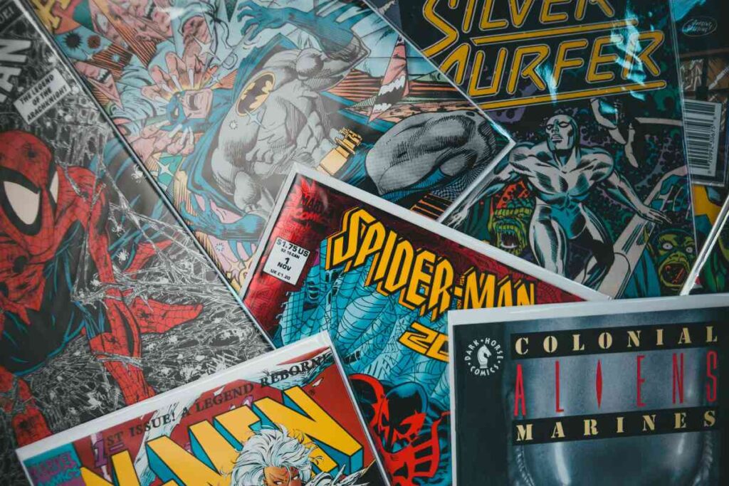 4 Important Myths about Graphic Novels and Comic Books | Future Education Magazine