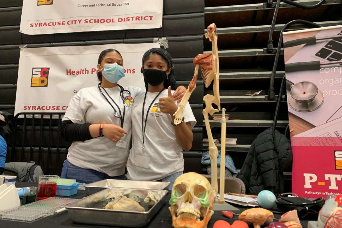 Syracuse Students Explore Future Careers at SCSD Education Pathways Expo