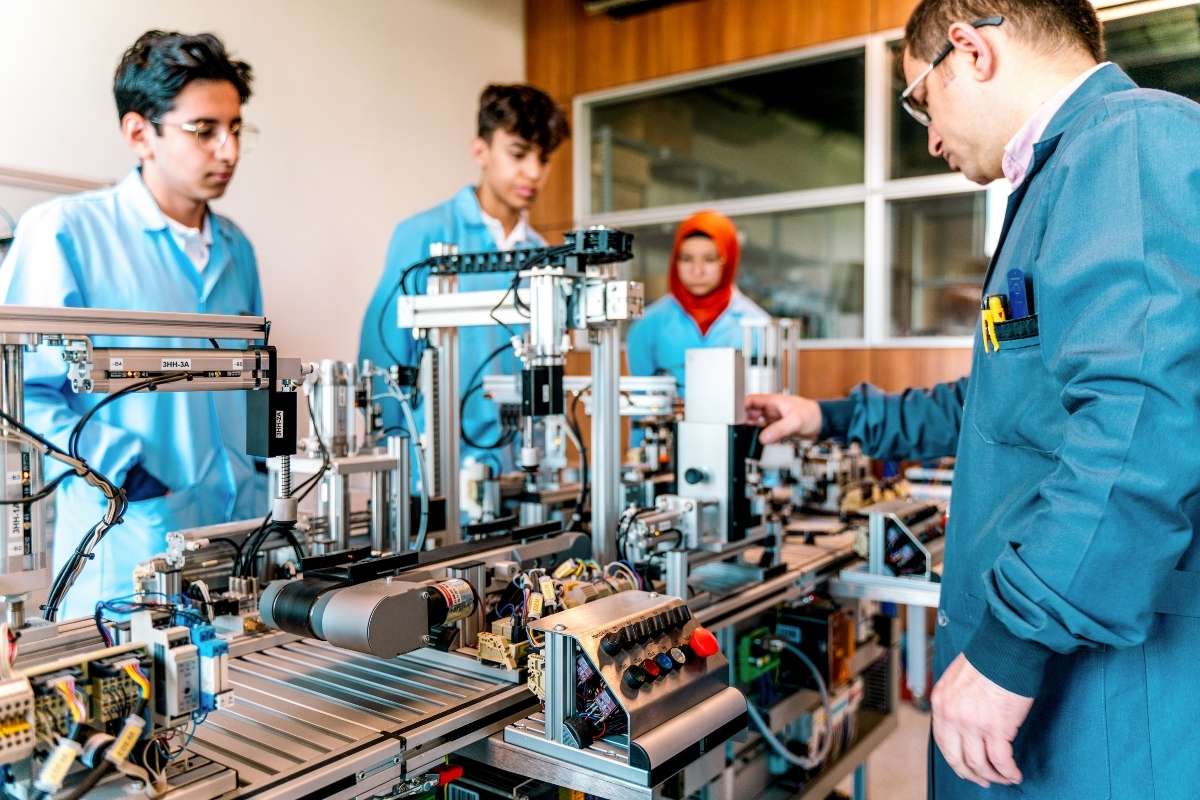 How Can Vocational School Save You Time and Money?
