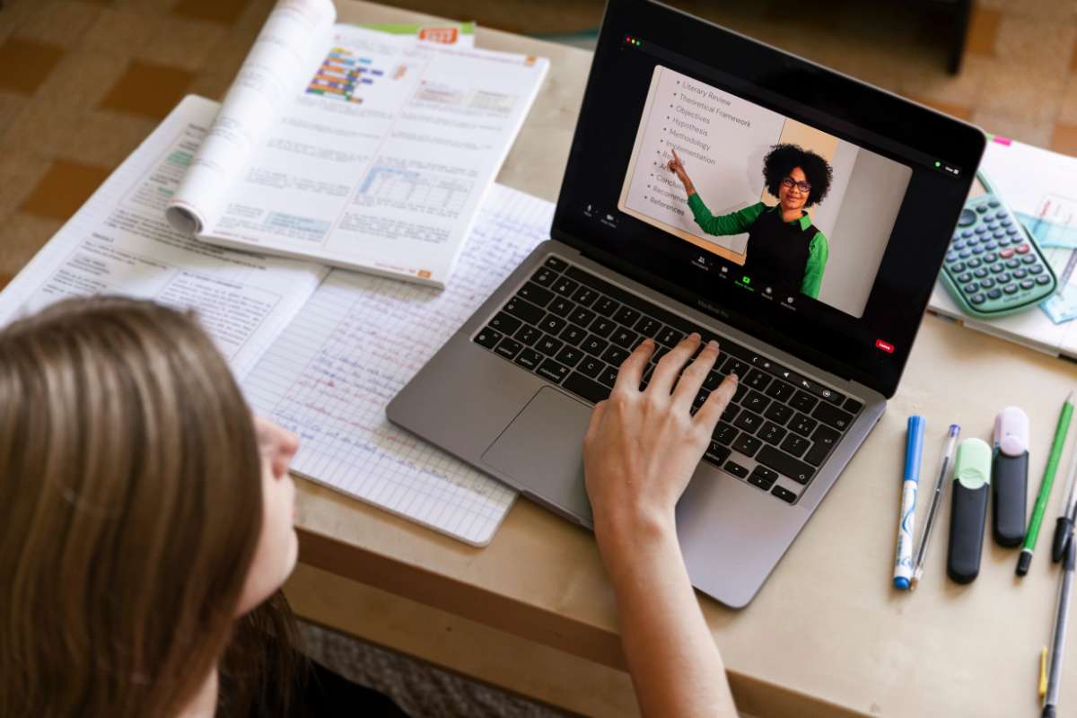 Digital Education in 2025 Opens New Doors for Students! | Future Education Magazine