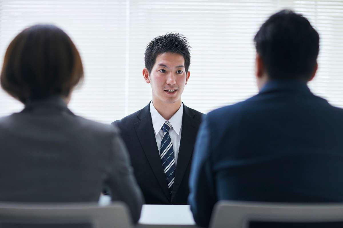 Navigating Job Rejection: How to Stay Confident and Resilient During a Career Pivot?