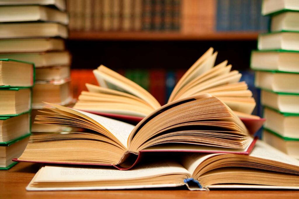Best-Selling Books That Keep Breaking Records And Individuals like to Read