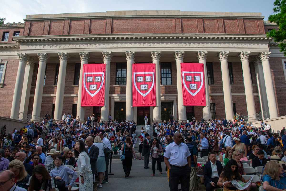 Harvard Commencement Reflects Defiance, Solidarity Amid Legal Turmoil