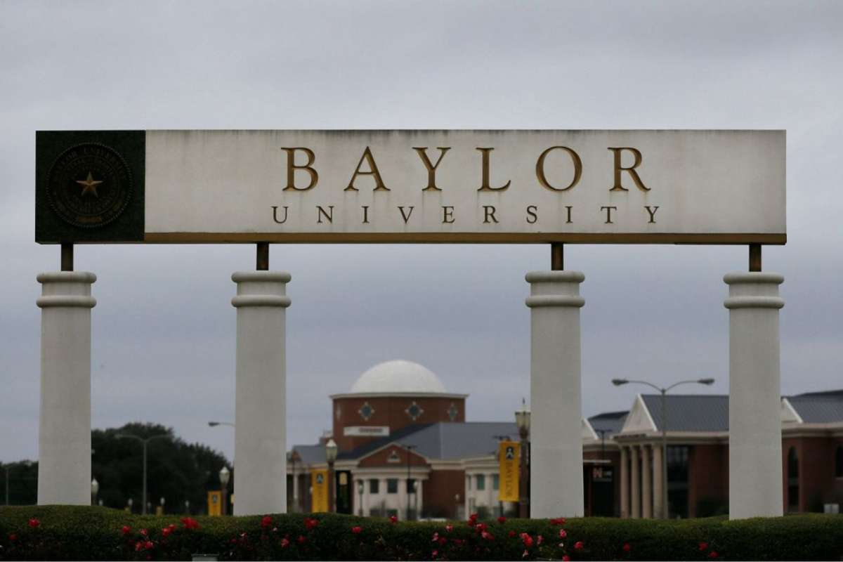 Emergency Alert at Baylor University: Campus Lockdown Lifted After Police Chase Ends in Arrest