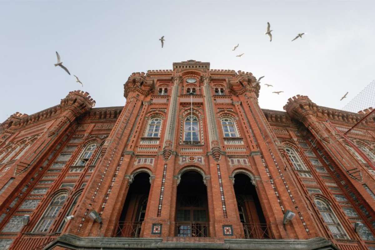 Guardians of Heritage: Greek Educators Keep Culture Alive in Istanbul