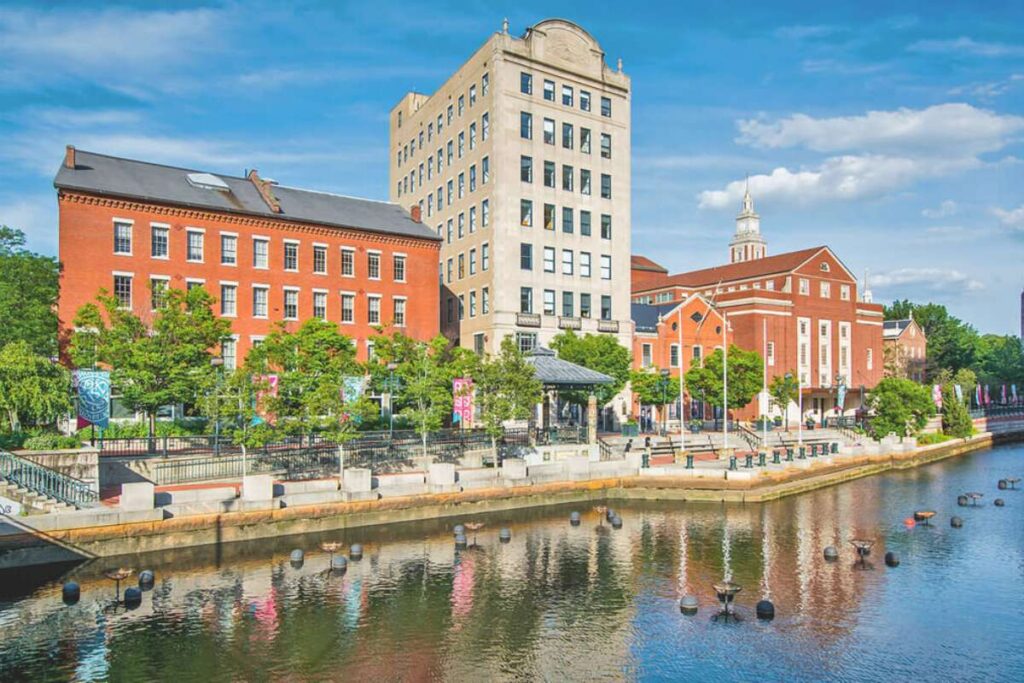 10 Best Art Schools In The World You Should Know | Future Education Magazine