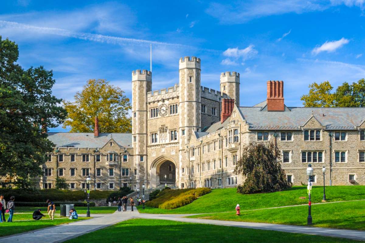 Exploring the Oldest Colleges in the US: Schools That Shaped American Education | Future Education Magazine