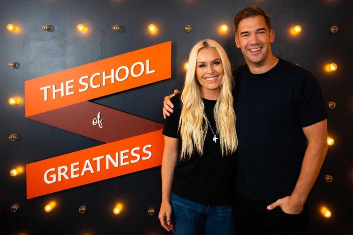 15 Must-Listen Podcasts for Self-Improvement to Transform Your Life | Future Education Magazine