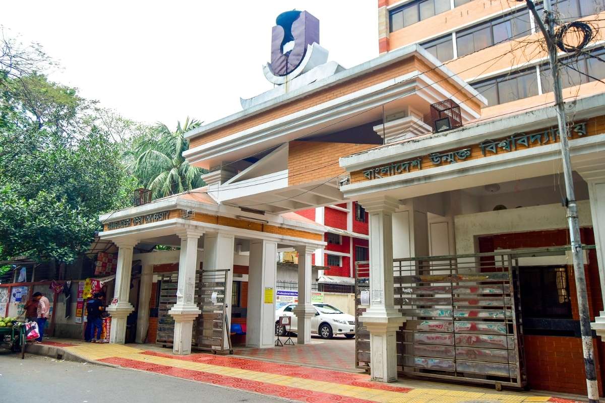 10 Ways the Largest Universities in the World Are Shaping Education for Millions | Future Education Magazine