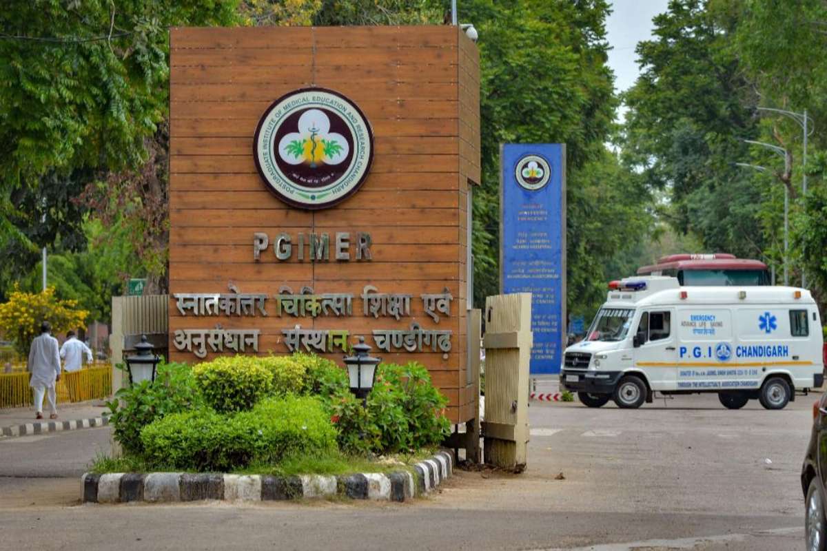 Top Indian Medical Colleges for MBBS: A Complete NEET 2026 Aspirants’ Guide | Future Education Magazine