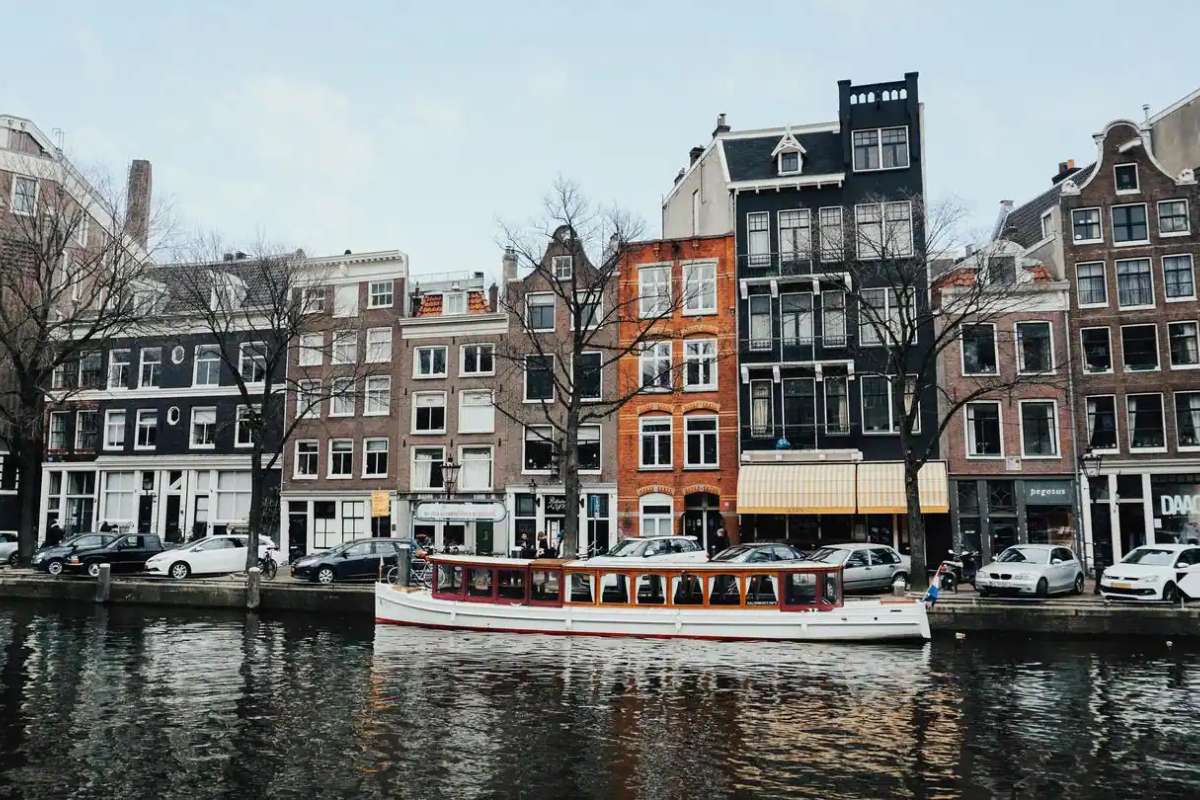 Smartest Country in the World: Top 10 Nations of 2026 | Future Education Magazine