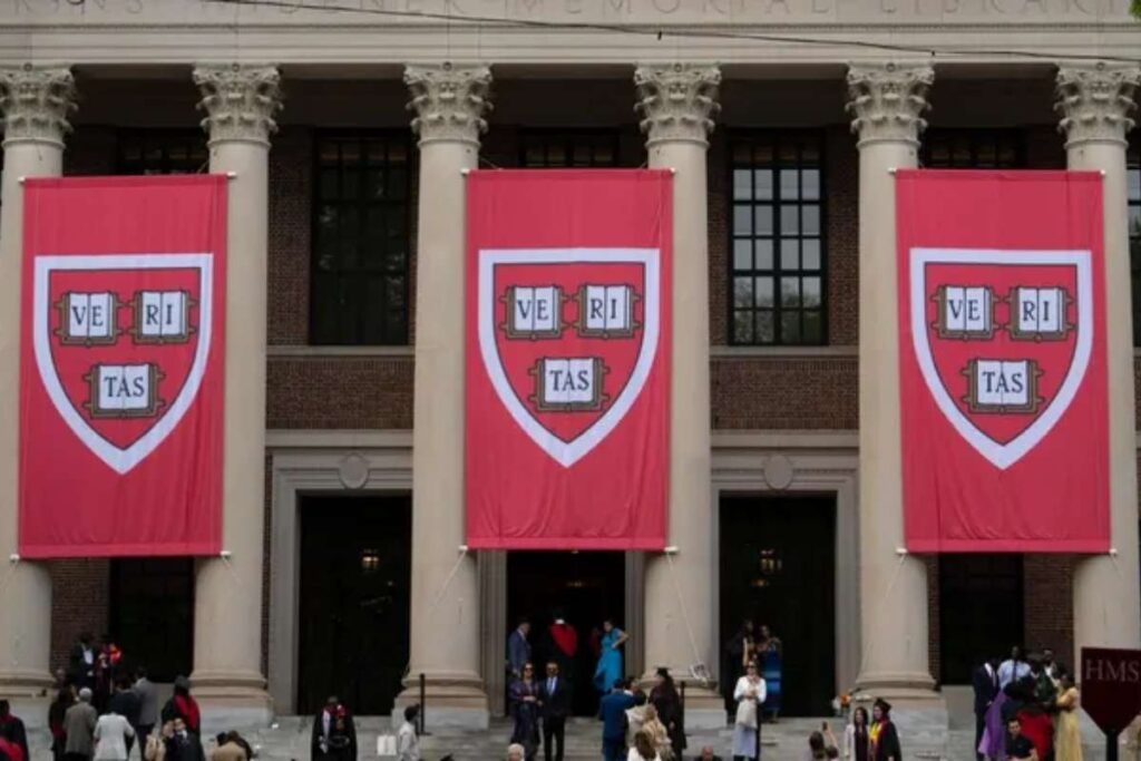 Source - economictimes.indiatimes.com