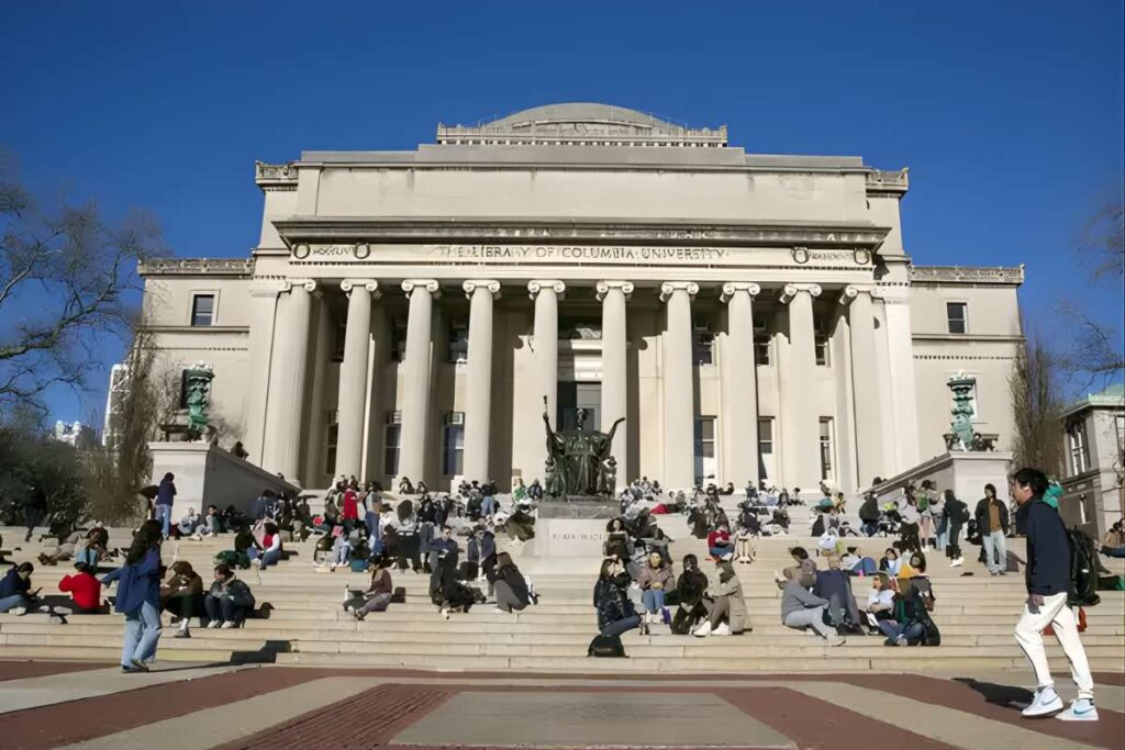 Source - economictimes.indiatimes.com