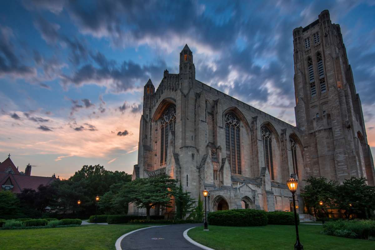 15 Colleges with Lowest Acceptance Rates: What It Takes to Stand Out | Future Education Magazine