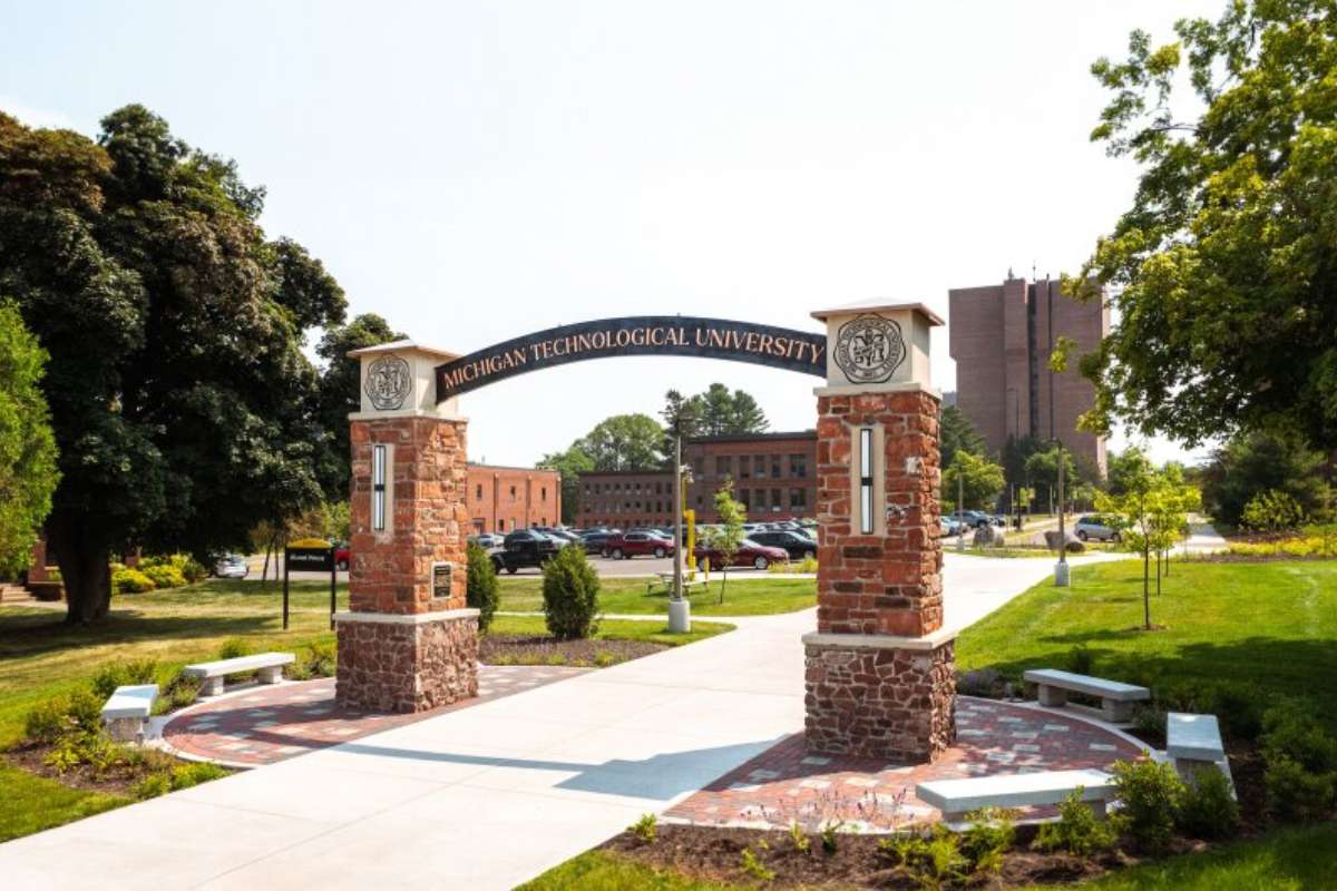 15 Colleges With Highest Acceptance Rates You Should Consider | Future Education Magazine