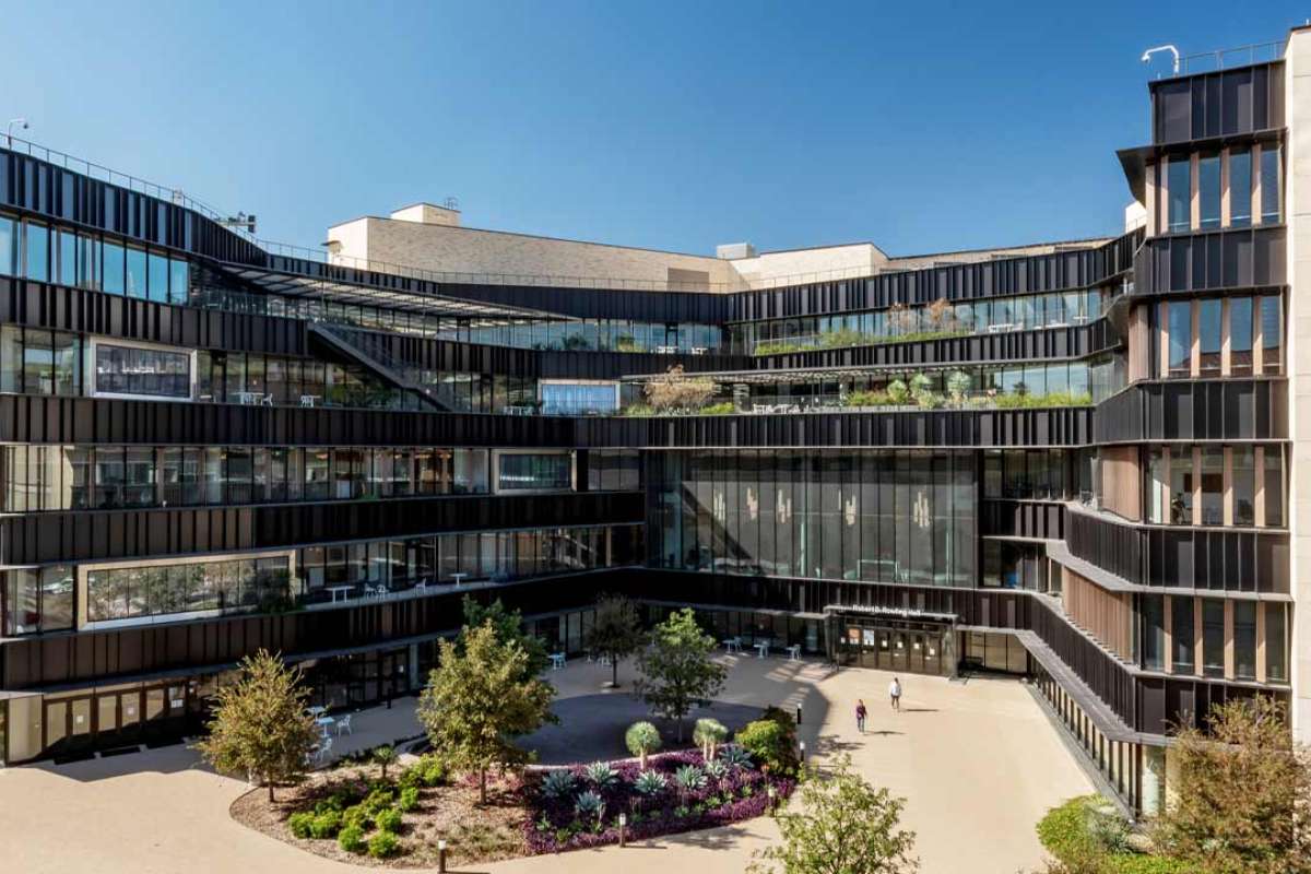 Best Colleges for Finance in the USA Where Top Students Land Six-Figure Jobs | Future Education Magazine