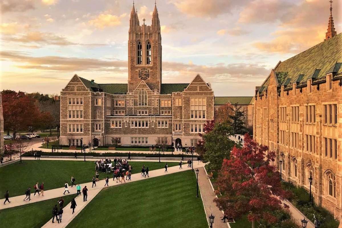 Best Colleges for Finance in the USA Where Top Students Land Six-Figure Jobs | Future Education Magazine