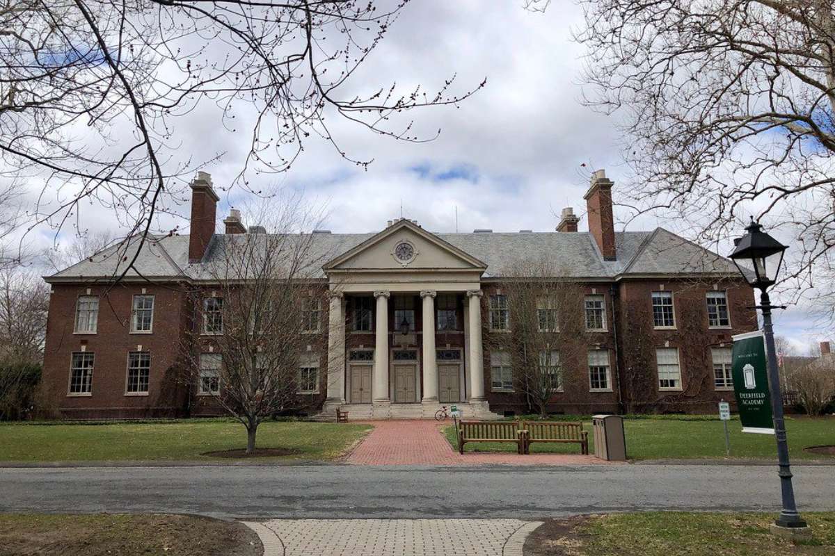 Top 10 Best Boarding Schools in the U.S. That Open Doors Most Students Never Reach | Future Education Magazine