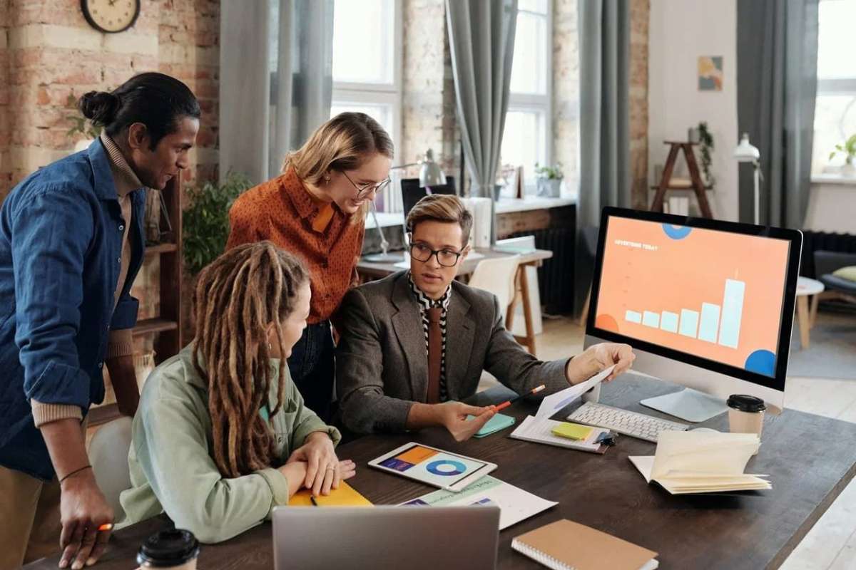 How to Build an Employee Development Plan That Sticks Longer? | Future Education Magazine