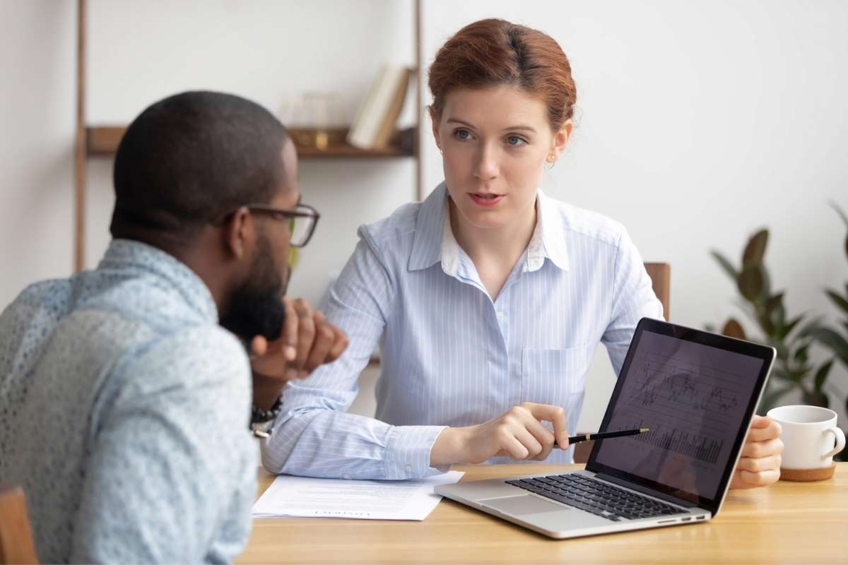 Employee Training vs Employee Development: How Do They Differ? | Future Education Magazine