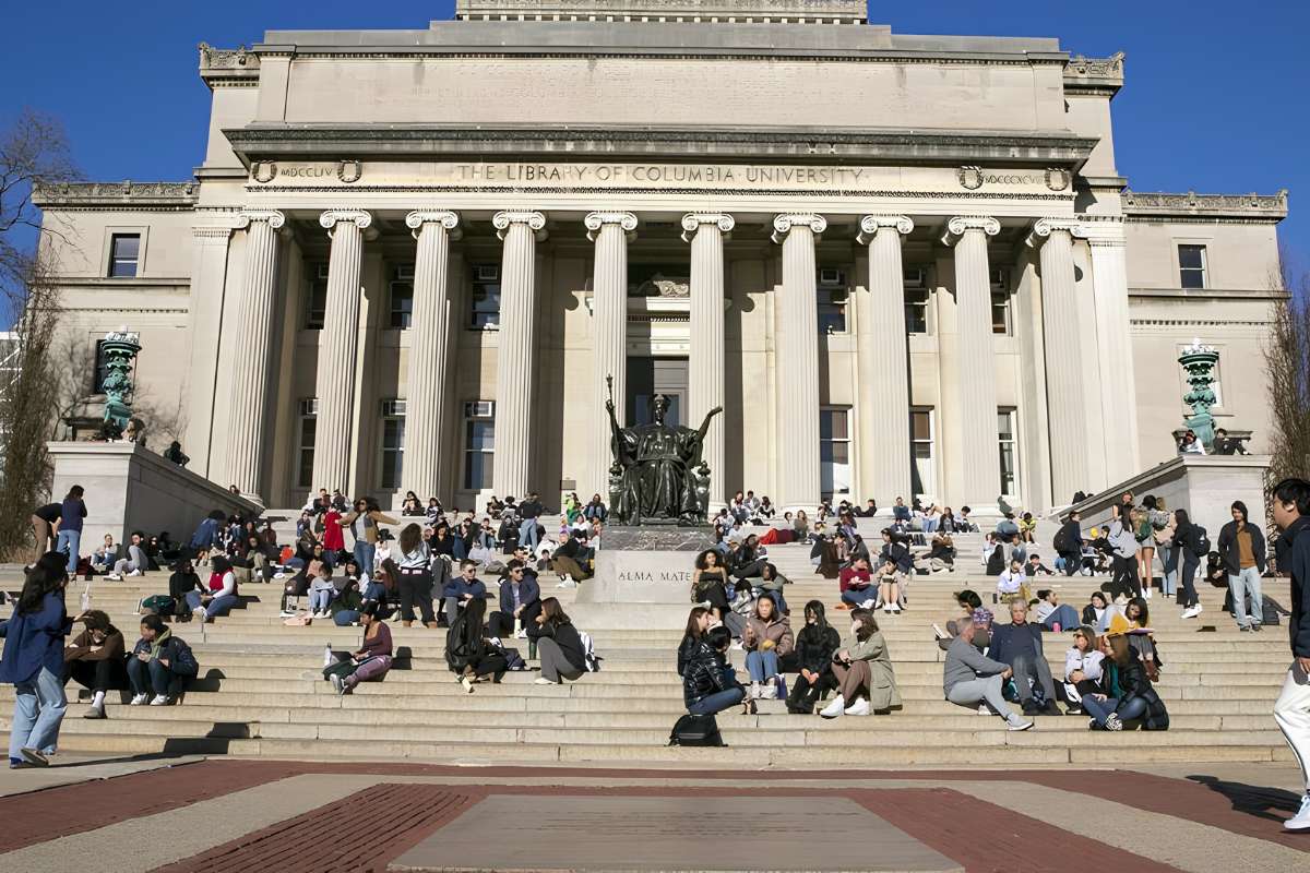 International Students in US Colleges Fall 10%, Raising Enrollment Concerns | Future Education Magazine