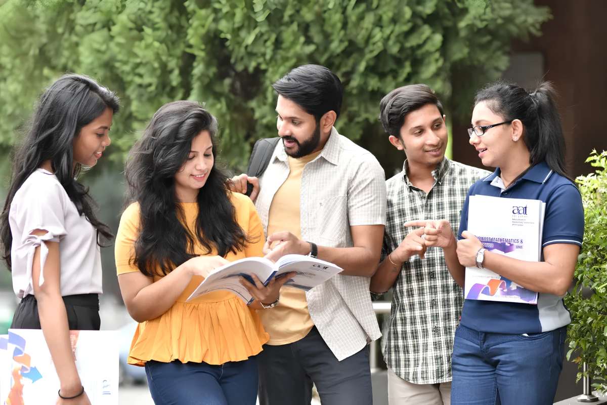 Indian students' US applications Fall 15% as Students Rethink US Education | Future Education Magazine